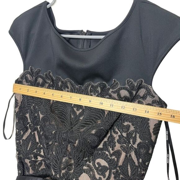 Welcome to my closet! - Picture 9 of 12